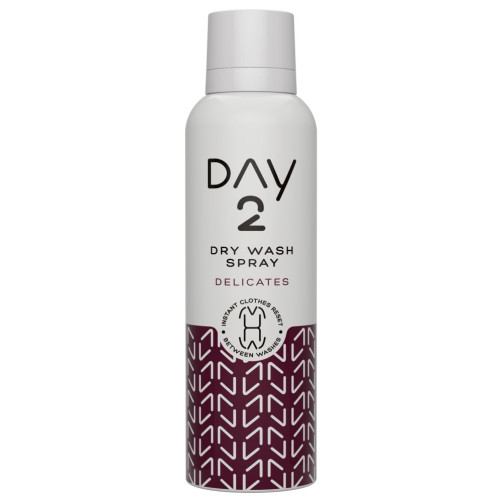 DAY2 DELICATE SUHO PRŠILO ZA OBČČUTLJIVA OBLAČILA, 200ml